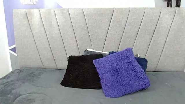 luna_merie élő XXX-chatje