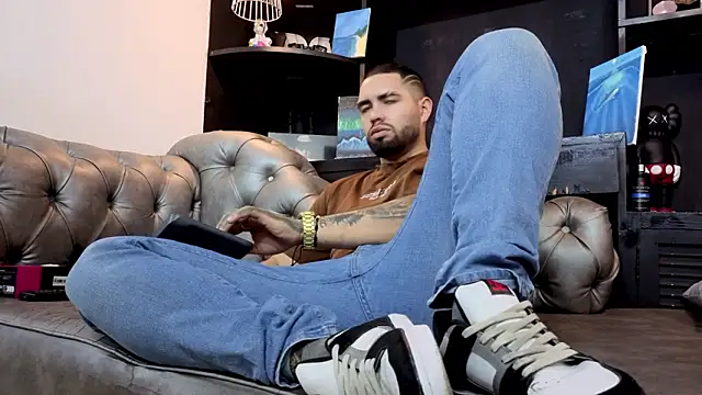 matteosantos élő XXX-chatje