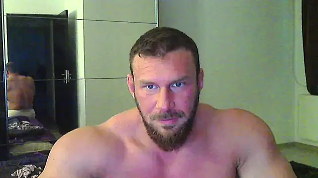 muscularkevinのウェブカメラショー