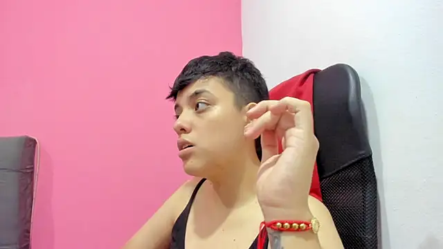 ariloe_quintero: απευθείας συνομιλία ΧΧΧ