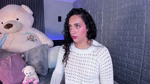 XXX chat uživo modela Magic_ivone