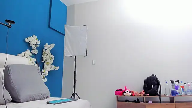 letty_straus Chat XXX live