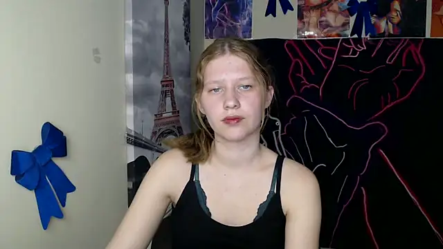 StellaCRL's Live XXX Chat