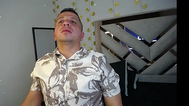 Thee_Rockk Webcam Show