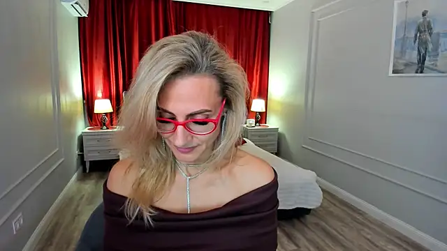 MuseOfStage live XXX chat