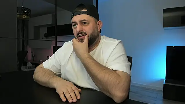 DravenPeak: απευθείας συνομιλία ΧΧΧ