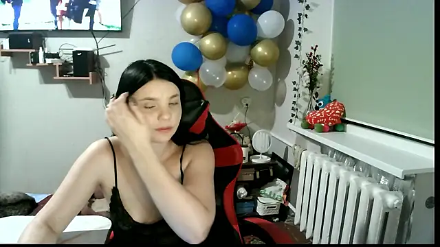 EllisKiss' Live XXX Chat