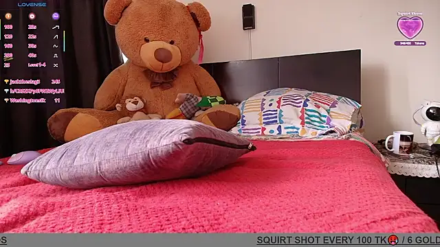 Samanntthaa__ élő XXX-chatje