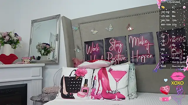 Chat XXX en directo de LexyRene