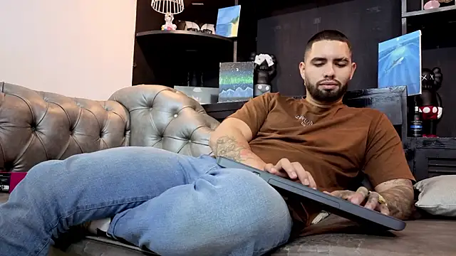 matteosantos – webcam-show