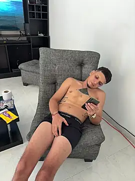 ArturoDelgado1 Chat XXX live