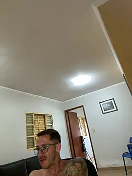 Show de Lucasjandre na webcam