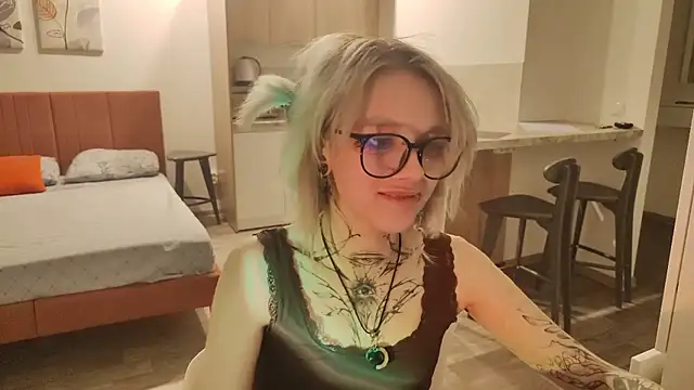 StijenaHunt – webcam-show