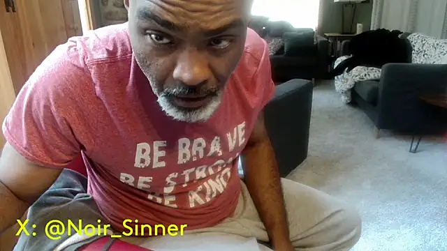 Chat XXX en directo de sinnernoir