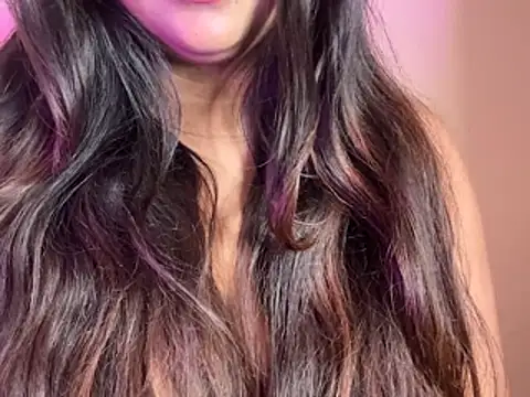 Its_cherry_magic: διαδικτυακό σόου στην κάμερα