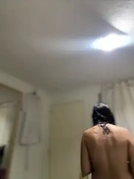 Mila_Morgan Adlı Modelin Canlı XXX Sohbeti