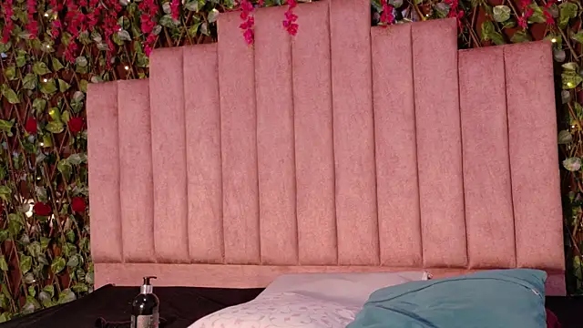 MiaJanss webcam show