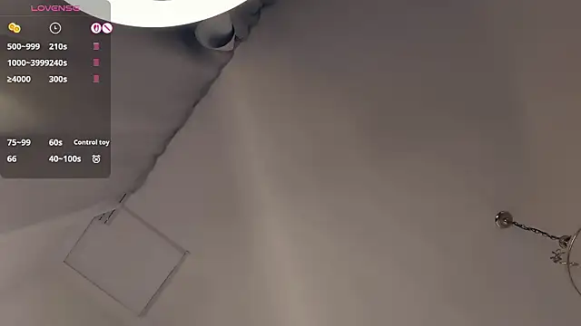 LaureMestler 现场XXX聊天