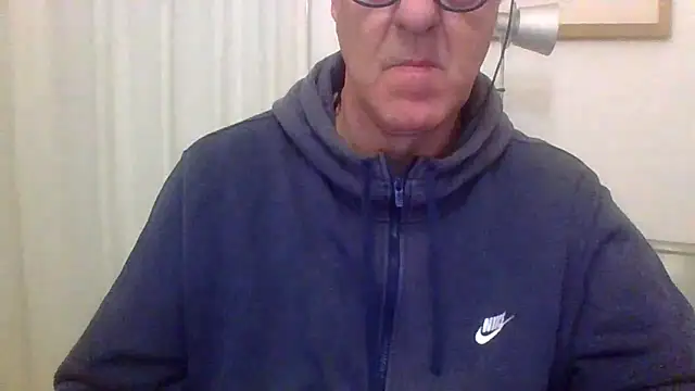 ANONIMO7735 live XXX chat