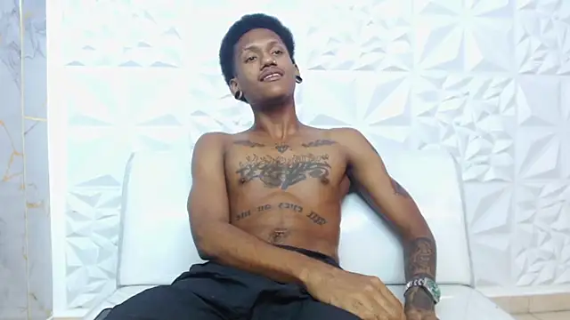 ManSant's Live XXX Chat