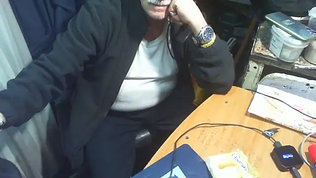 nonnomaturobisex 即時 XXX 聊天