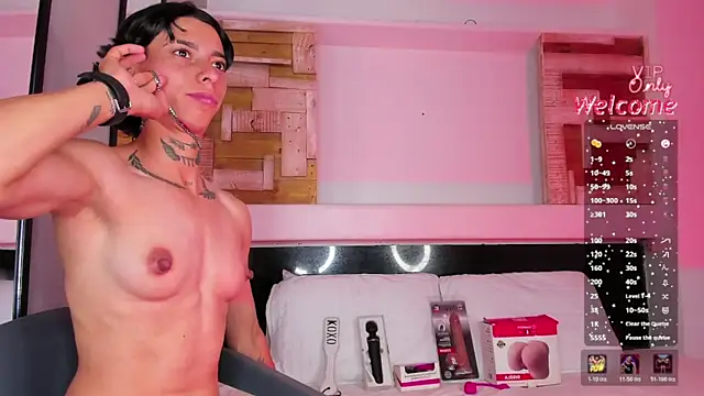 XXX chat uživo modela AmberAdams_