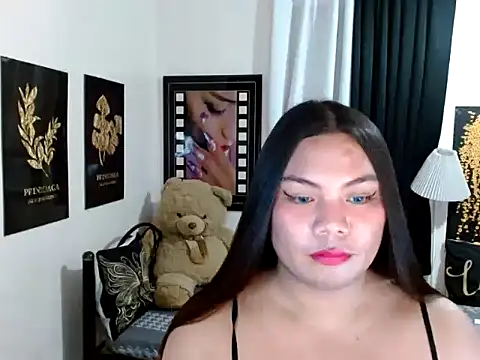 TSbrianaHugeCock Pertunjukan Webcam