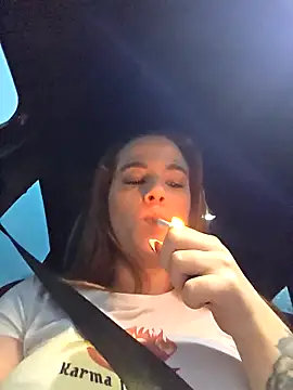 Luna_Lynn Chat XXX live