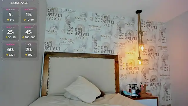 IRISCLARK1n Live XXX chat