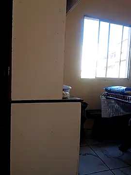 sabrinaneves: απευθείας συνομιλία ΧΧΧ