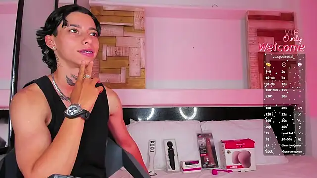 AmberAdams_ Live XXX-Chat