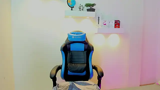 martina_foxy_ Live XXX-Chat