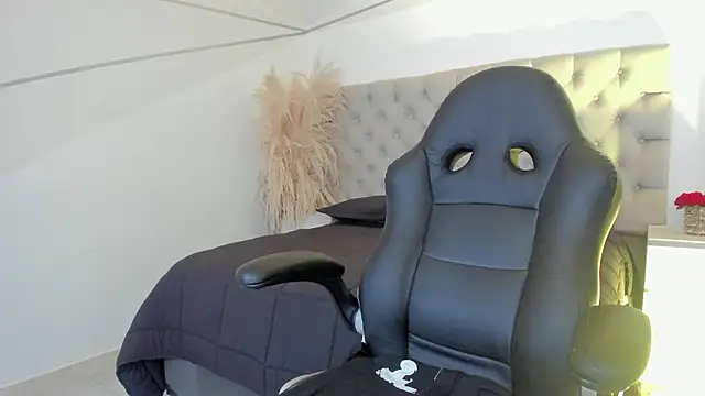 Chatroom XXX en direct de CarolineFyre