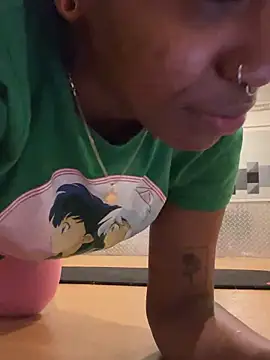 แชท XXX สดของ mochamimi