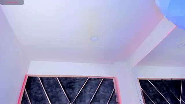 SusanaHenao's Live XXX Chat