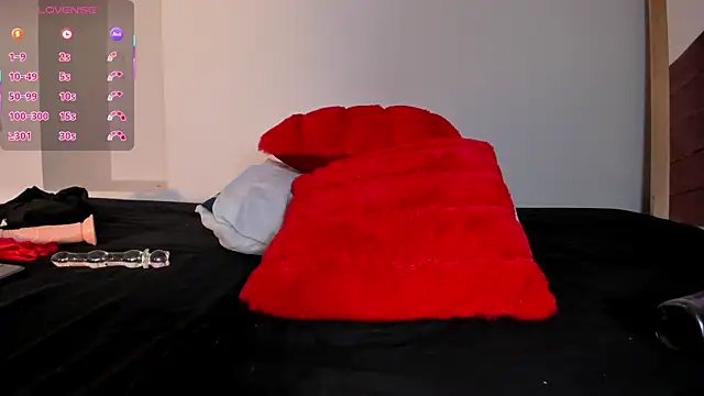 LittleVaale's Live XXX Chat