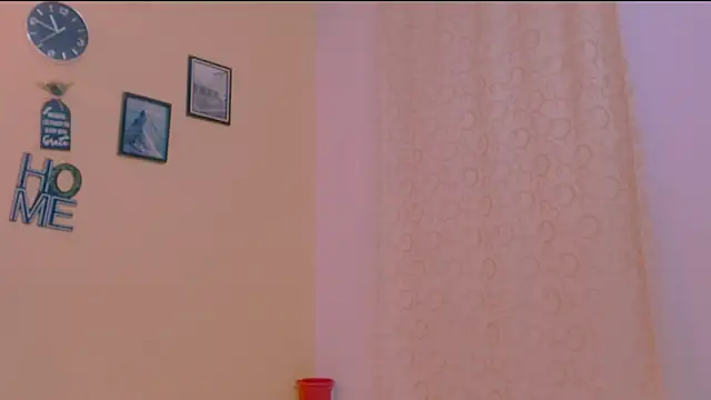 sexiempoderada18 现场XXX聊天