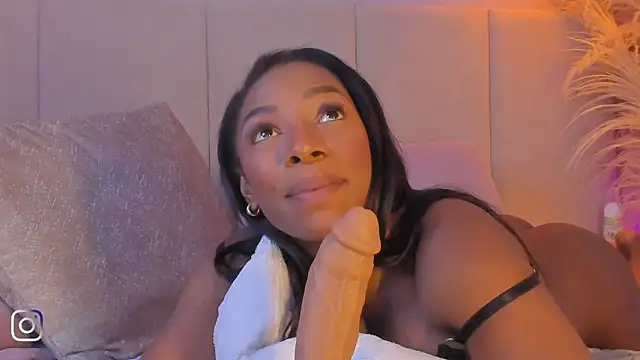 Živý XXX chat aprilebony_