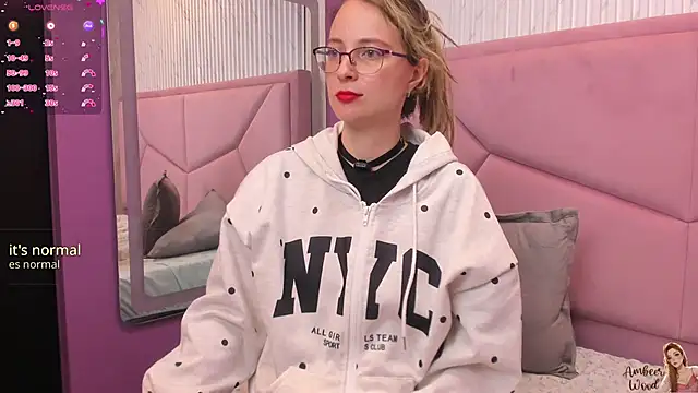 AmbeerWood_のライブXXXチャット