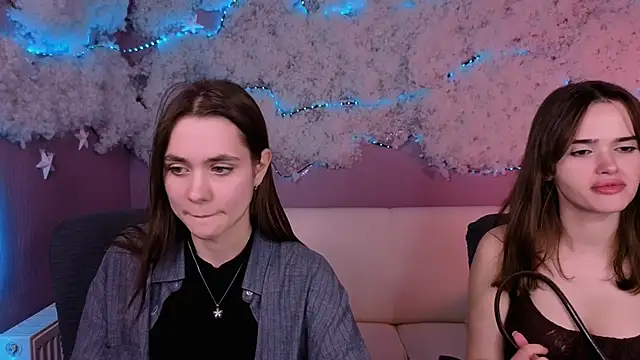 Show modela laurenmurrr na web-kameri