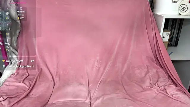 AvroraDisney: απευθείας συνομιλία ΧΧΧ