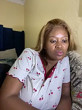 Sue_Knowledge Live XXX-Chat