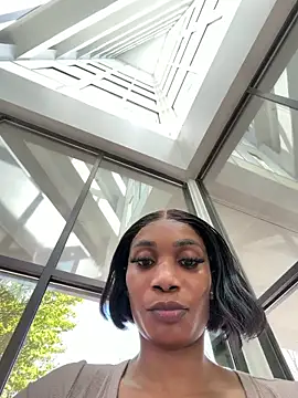 ___Nessan Live XXX chat