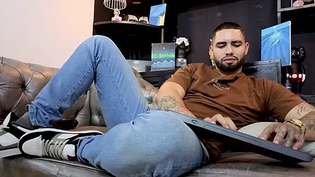 Czat XXX na żywo – matteosantos