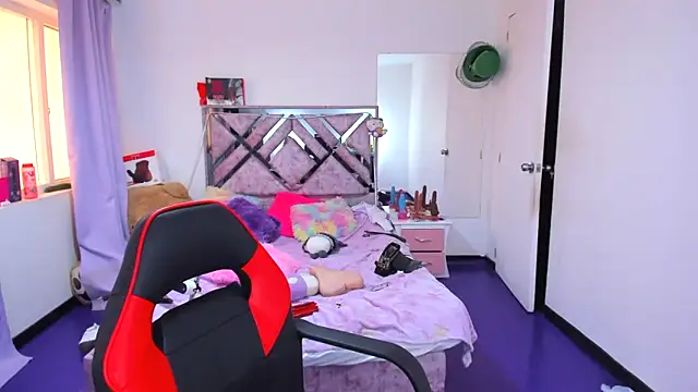 Chat +18 de Luna_Analya ao vivo