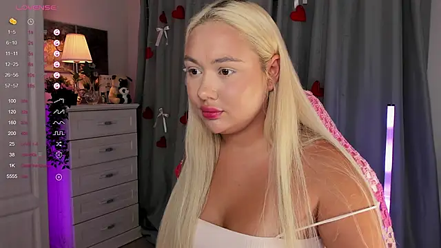 _Loneve__'s Live XXX Chat