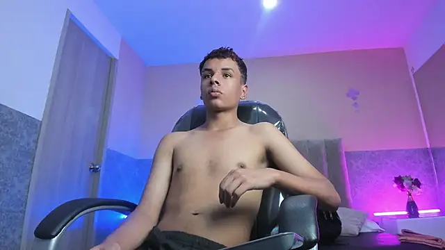 Xavier_Fox___ লাইভ XXX চ্যাট