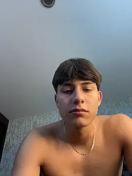 Chat +18 de Lander_Cruz ao vivo