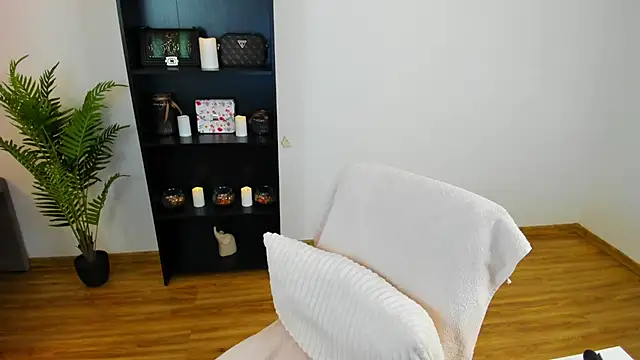 khloe_starrr 라이브 XXX 채팅