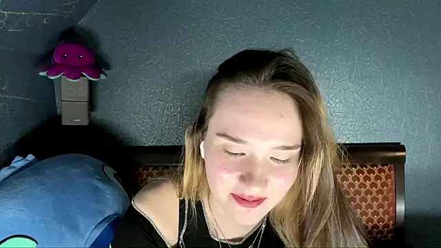 CarmelaLiebherrn Live XXX chat